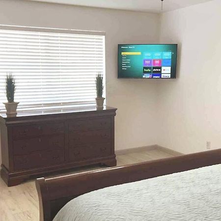 Spacious Getaway! Pool, Spa, Sleeps 9 Lake Havasu City Kültér fotó